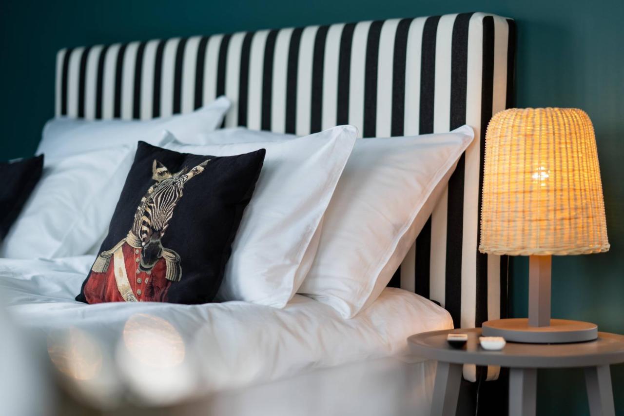 Seeloft - A Sharp Hotel Herrliberg エクステリア 写真